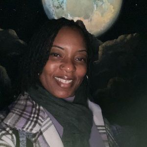 Meet your Posher, Tonya